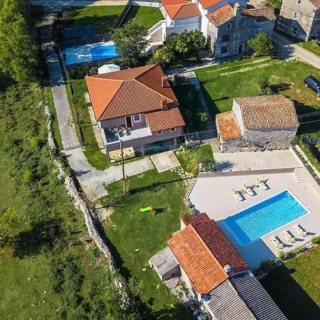 Mendula * Potpićan