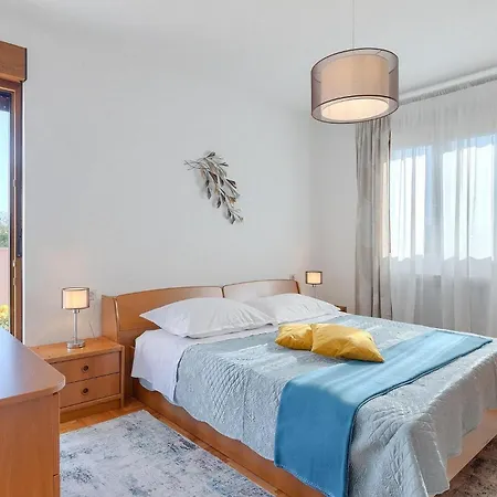 Mendula Hébergement de vacances *