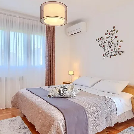 Mendula Potpićan