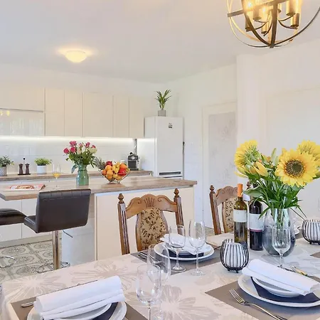 Holiday home Mendula
