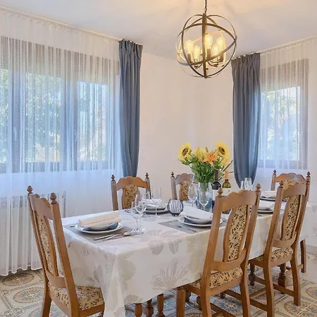 Mendula Hébergement de vacances